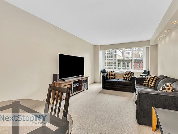 3rd image of 245 E 54th St APT 4K