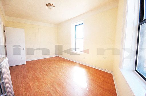 2nd image of 770 Garden St APT 2B