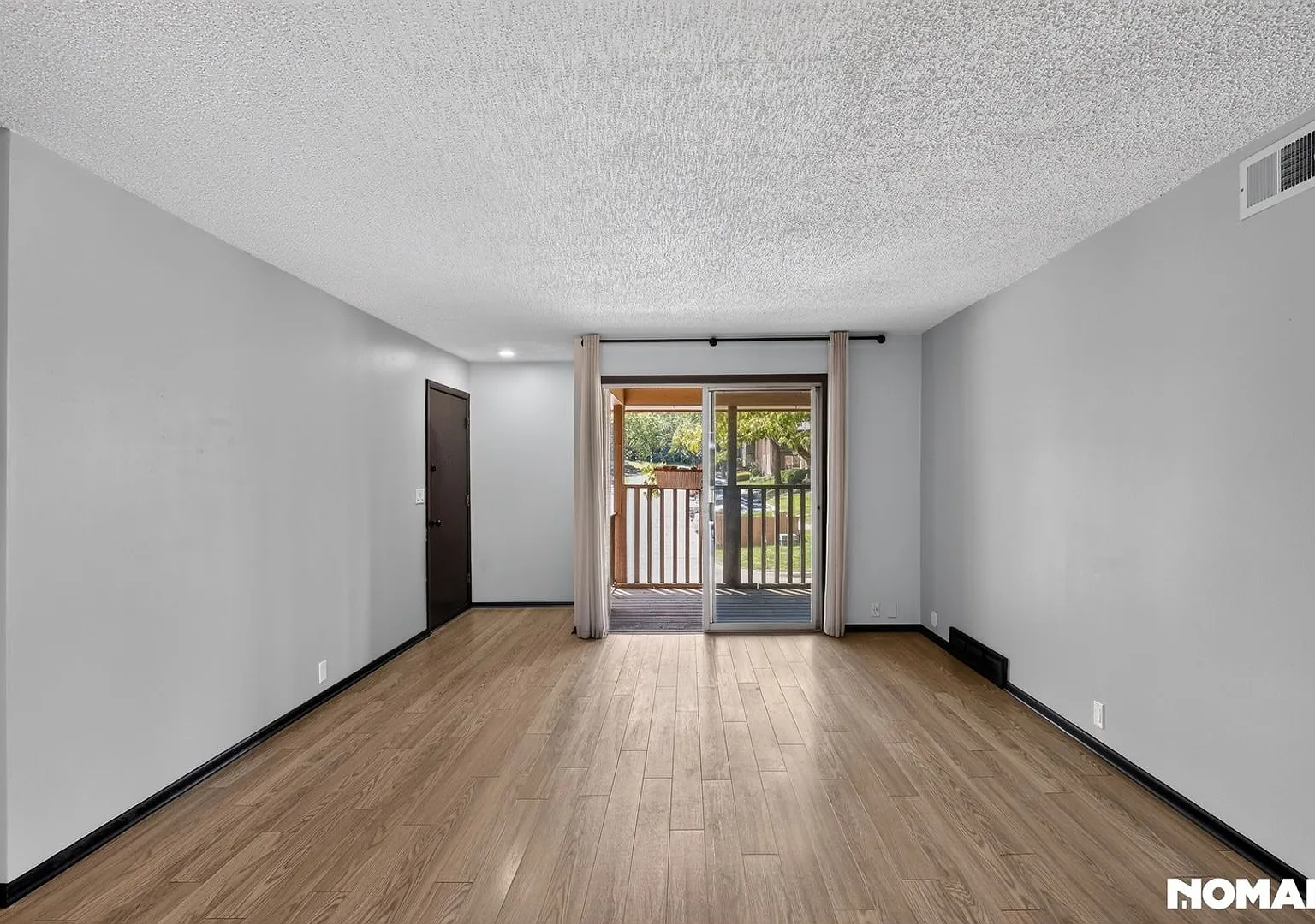 Charming 2BR Condo in Kansas City — Photo 1