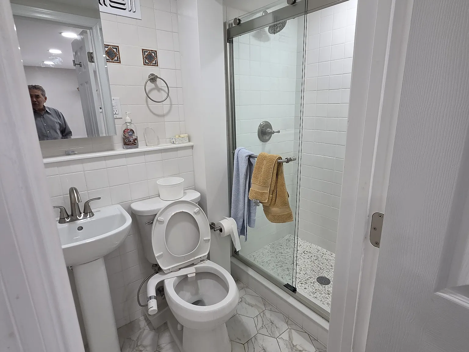 1 bed, 600 sqft, $2,500 — Photo 2