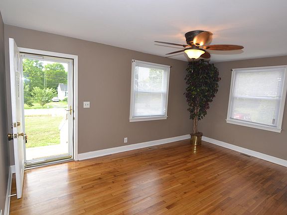 Refinished hardwood floors through out