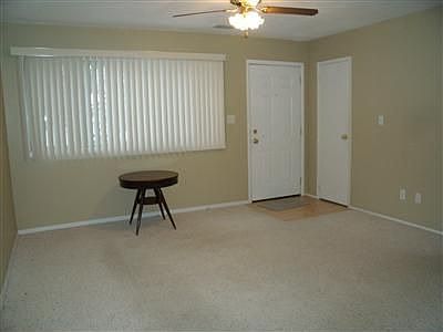 2nd image of 309 Magnolia Ln