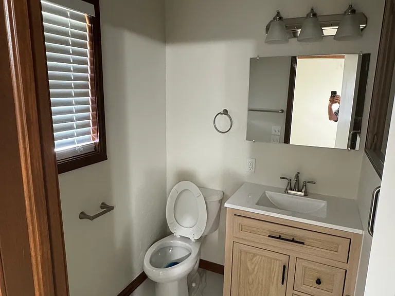 3609 NW 65th St — Photo 10