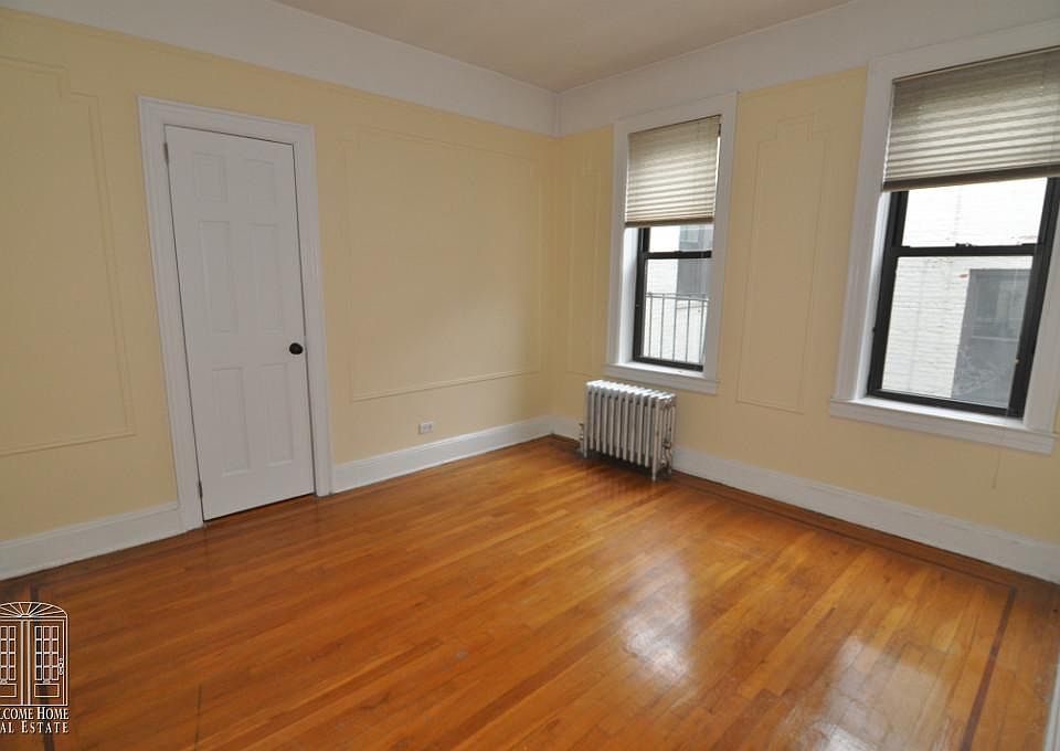 2nd image of 4315 44th St APT D3