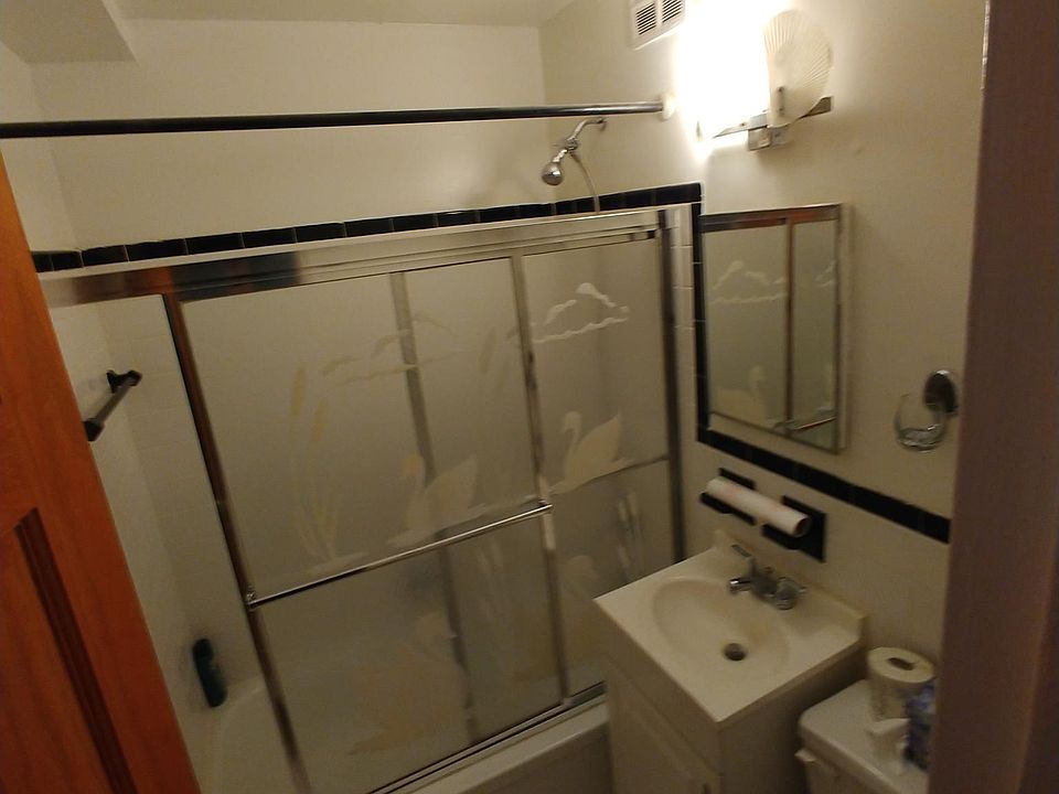 1st image of 3127 Gunther Ave