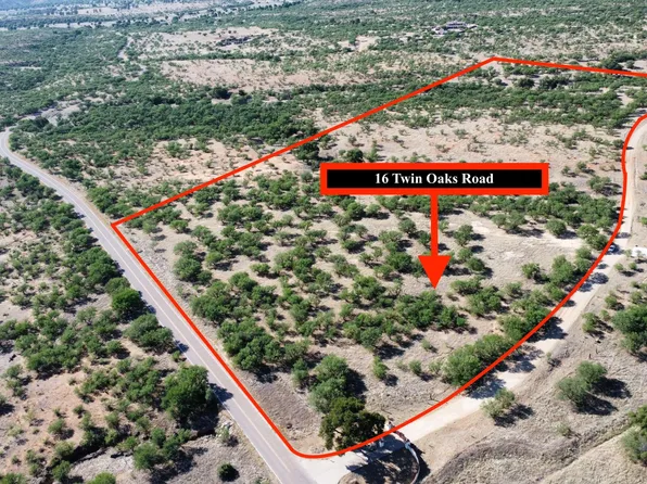 16 Twin Oaks St #5, Nogales, AZ 85621