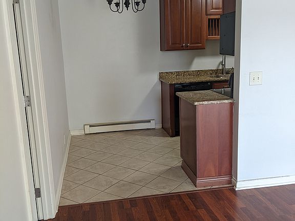 5th image of 2601 Hillsboro Pike