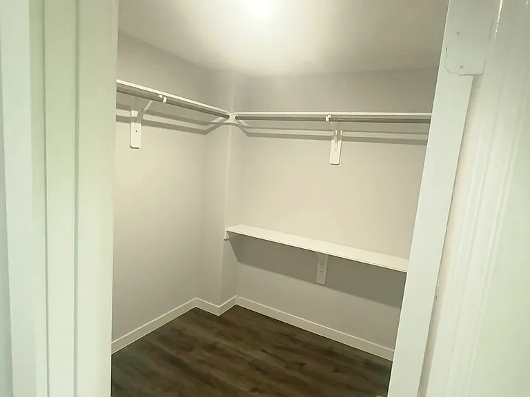 Main Bedroom Closet