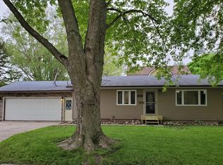 801 Woolsey Ave, Webster City, IA 50595