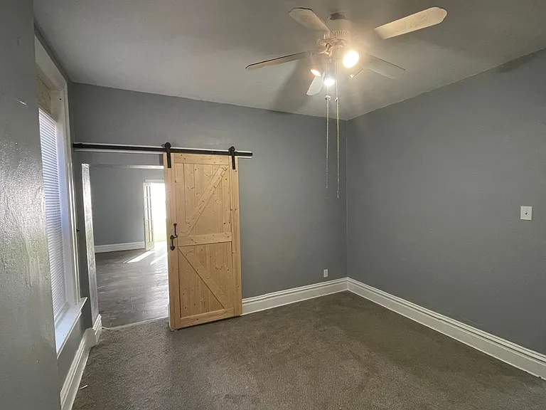 4440B Gibson Ave — Photo 4