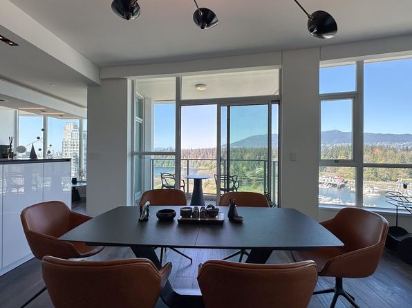 4 bedroom rental in Vancouver — photo 9