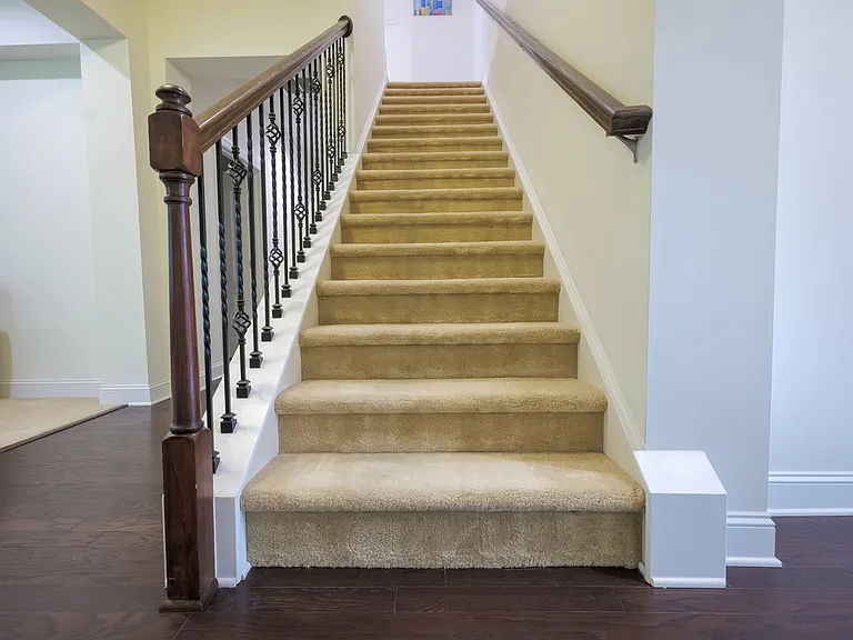 411 Alamosa Pl — Photo 47