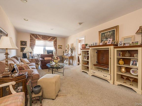 5th image of 510 Dubois Ave #B1