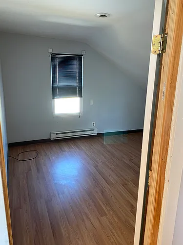 4 Brown Ave Photo 1