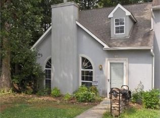 122 Hanover Pl, Oak Ridge, TN 37830