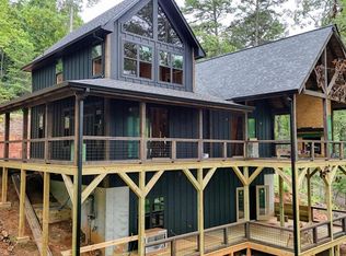 41 Wolf Creek Ests, Mineral Bluff, GA 30559