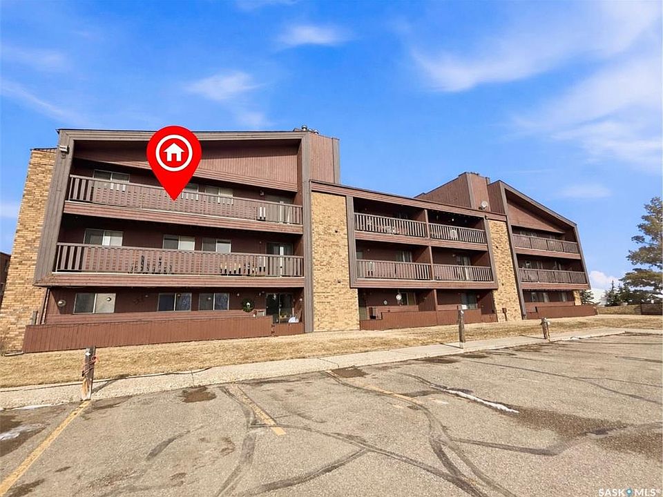 1st image of UNIT 301-1110 9th AVENUE NE