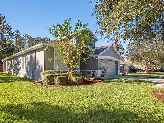 2nd image of 270 Venetian Bay Cir