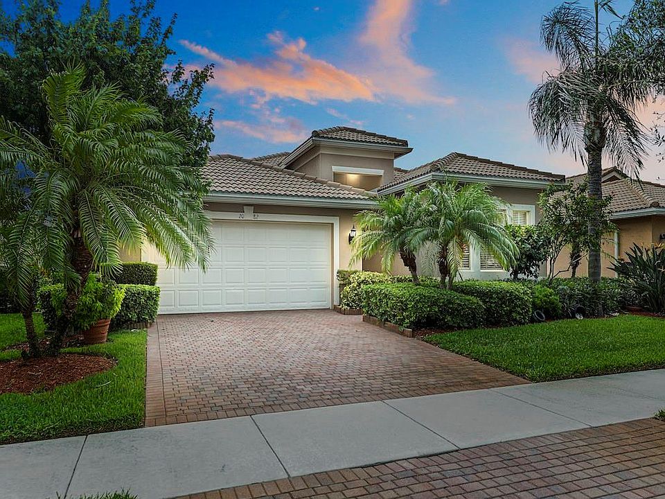 1st image of 2082 Grey Falcon Cir SW