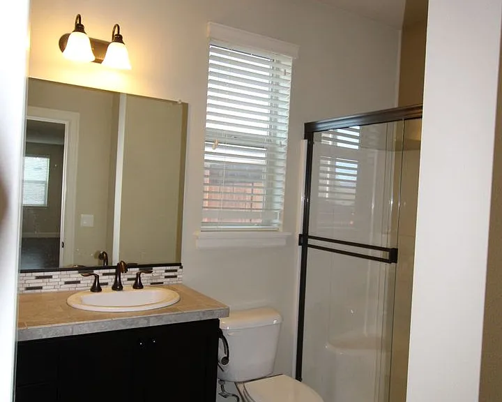 2317 NW 41st Ave — Photo 22