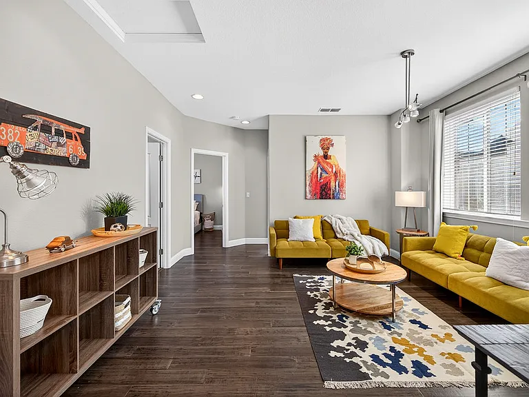 390 Caravaggio Cir — Photo 74