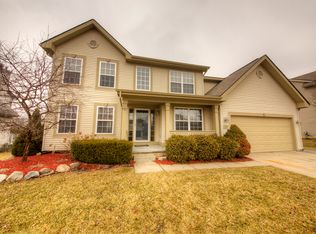 3121 Stillriver Dr, Howell, MI 48843