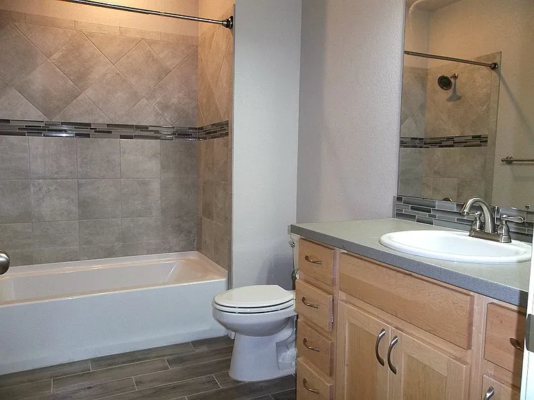 4642 Hahns Peak Dr #202 — Photo 5