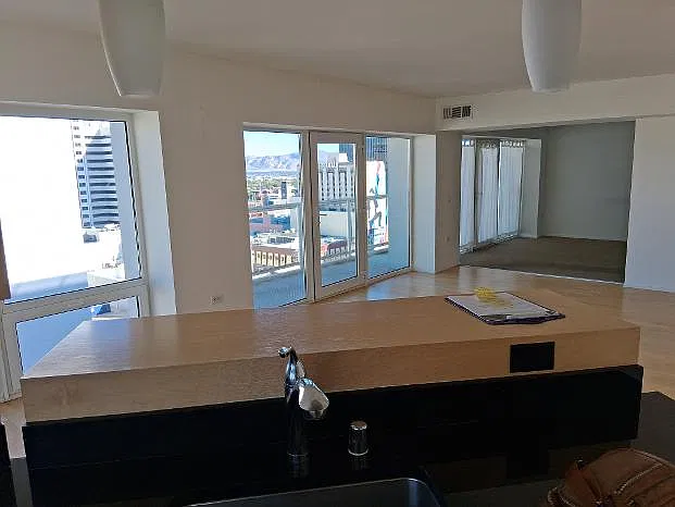 1 bed, 1080 sqft, $1,950 — Photo 2