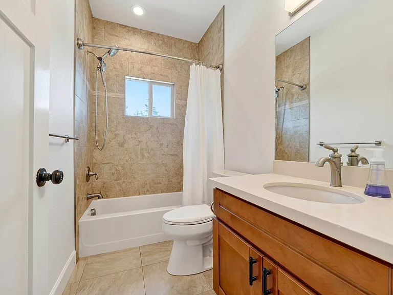 1006 Little St — Photo 21