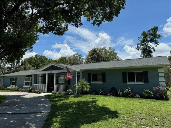 219 Magnolia Cir, Eustis, FL 32726