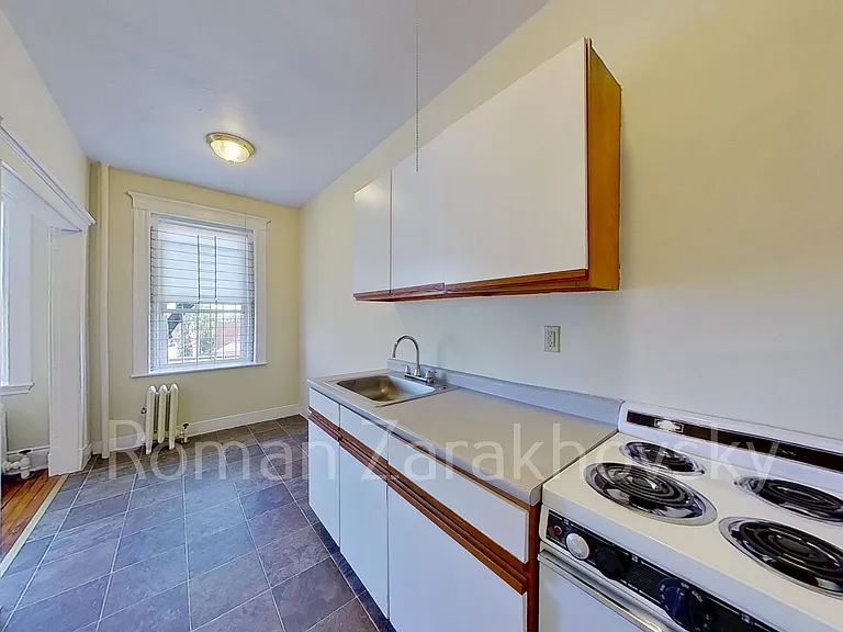 238 Kelton St #8 — Photo 9