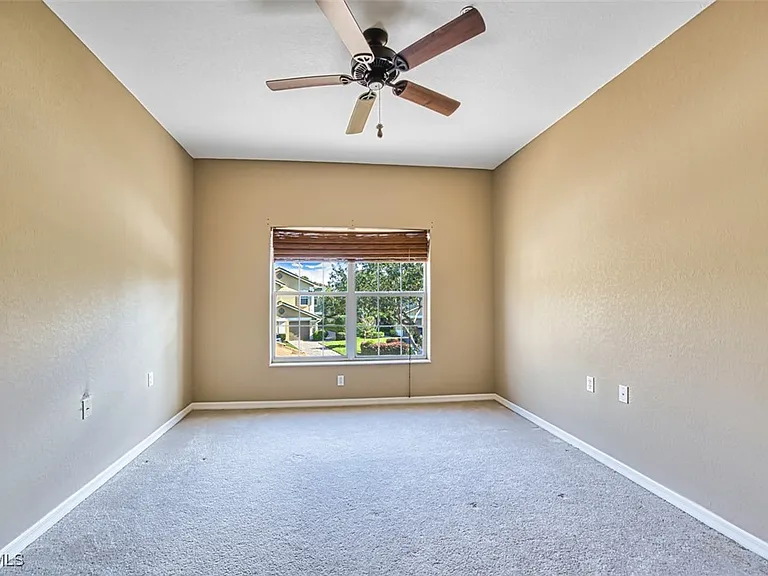 3211 Cottonwood Bnd #705 — Photo 27