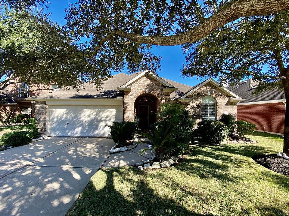 1st image of 24030 Hackberry Creek Dr