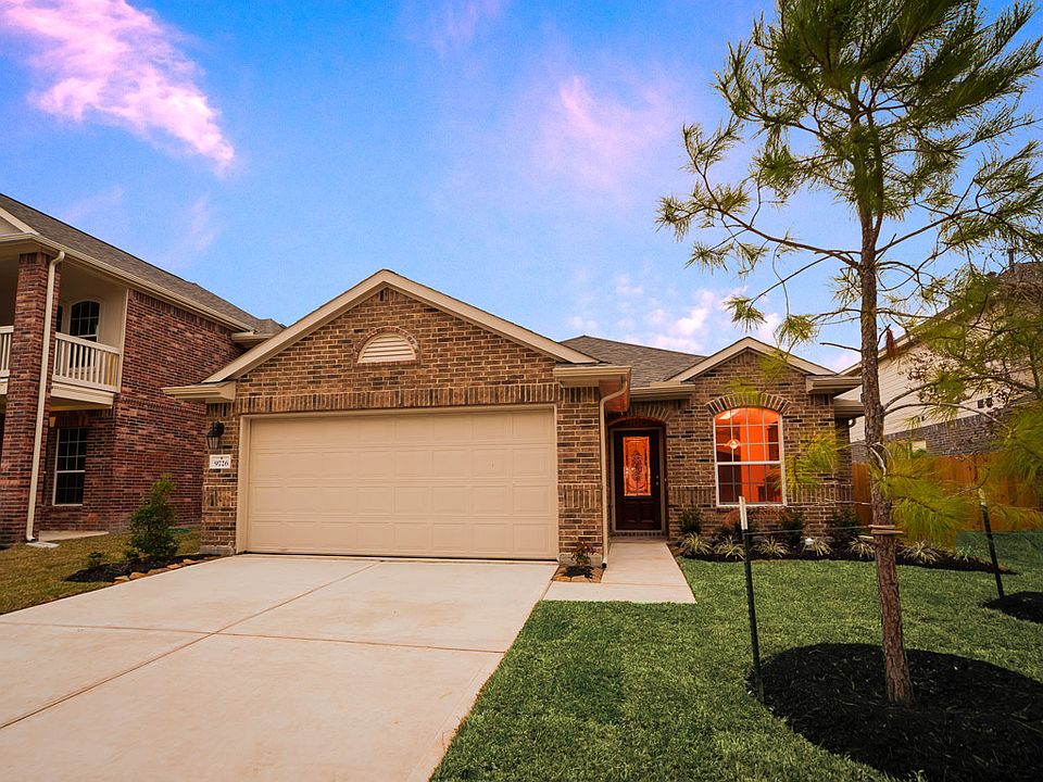 9726 Clanton Pines