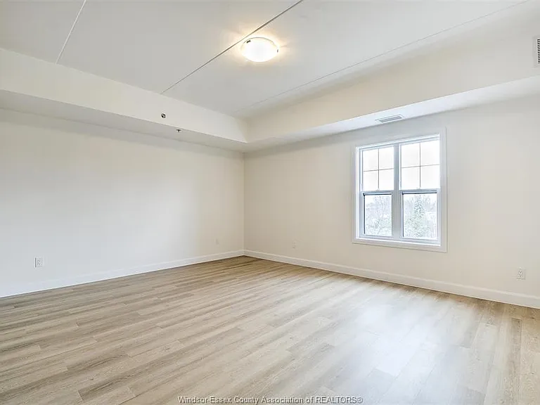 207 Brock St #319 — Photo 38