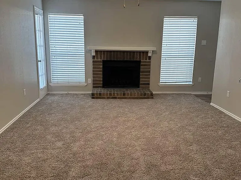 Fairway Square Apartments — Photo 30