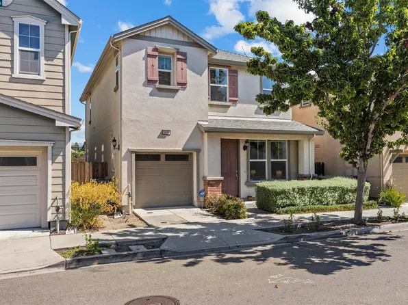 9656 Armstrong Dr, Oakland, CA 94603