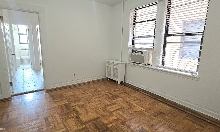 32-64 41st St #2D — Photo 9