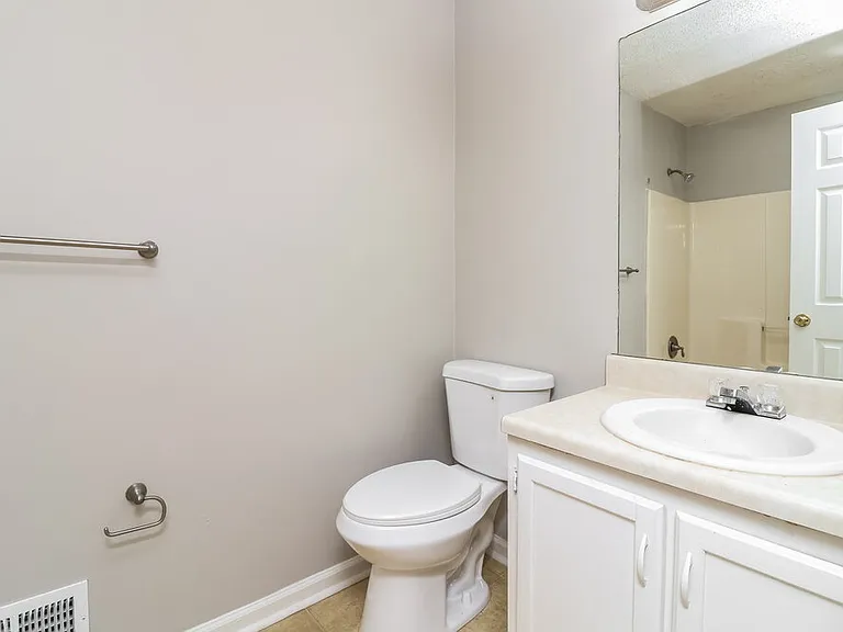 550 Austin Bridge Rd — Photo 16