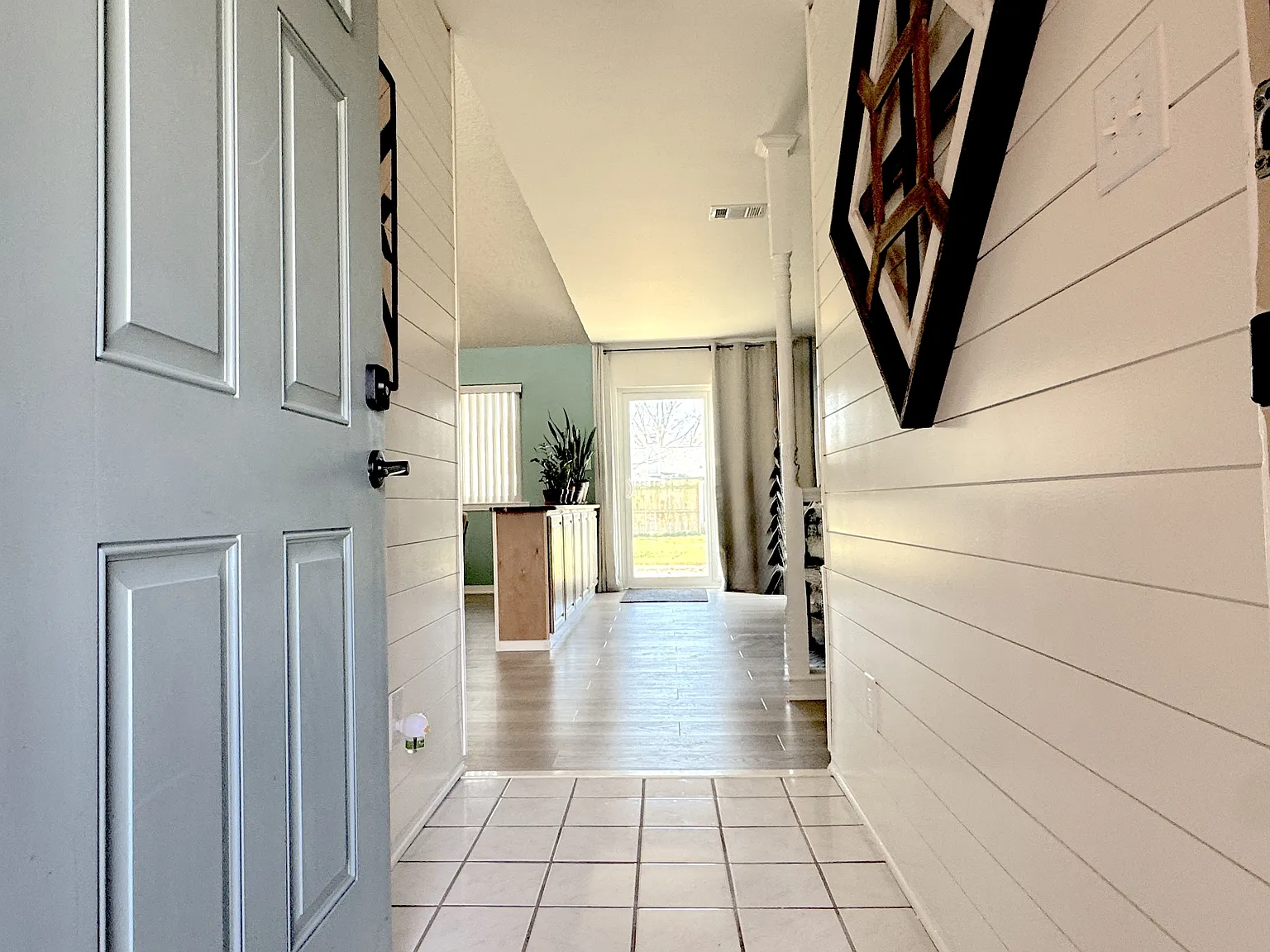 3585 Riddick Drive - 1 — Photo 2