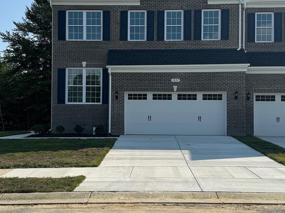 1st image of 1097 Llano Dr