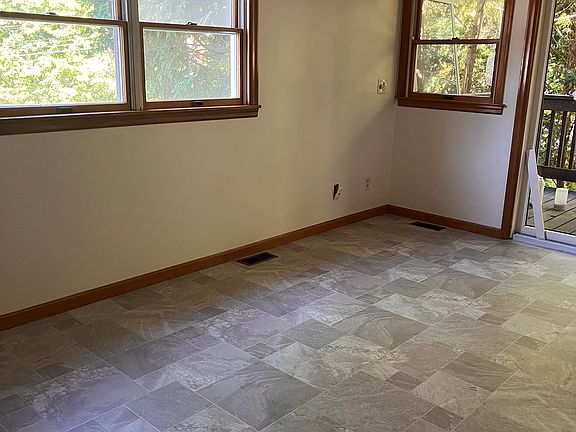 2nd image of 80 Brush Hill Ave APT 1
