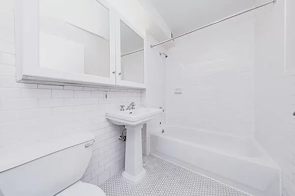 Rented by The Downtown LLC | media 19