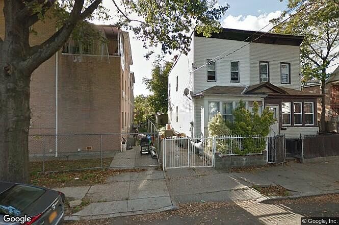 1st image of 10914 153rd St