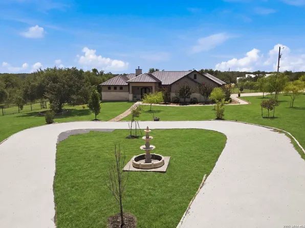 103 William Tobin, Blanco, TX 78606