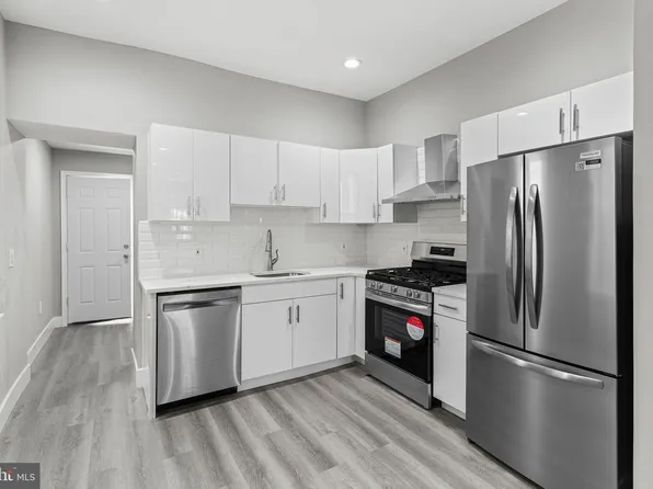 912 Forrester Ave, Darby, PA 19023