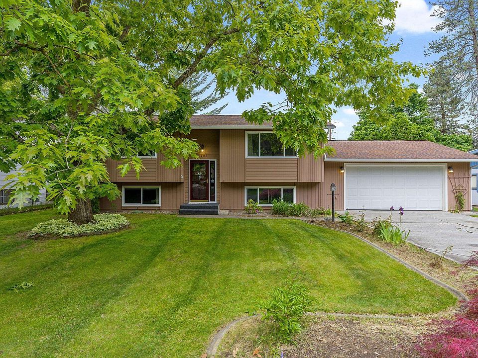 1st image of 6105 N Royal Dr