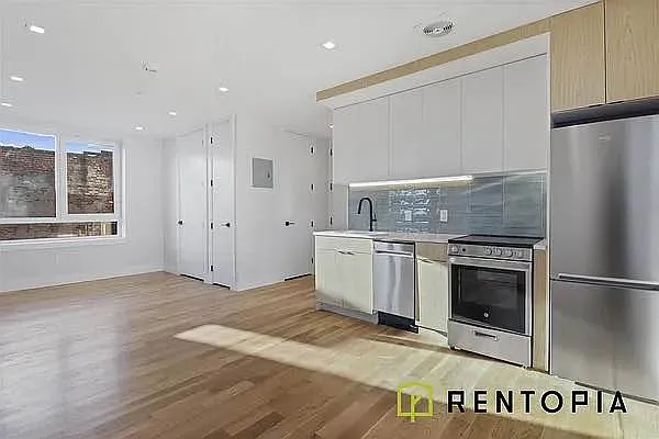 Rented by Rentopia | media 12