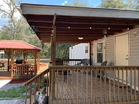 PLENTY OF SPACE TO ENTERTAIN