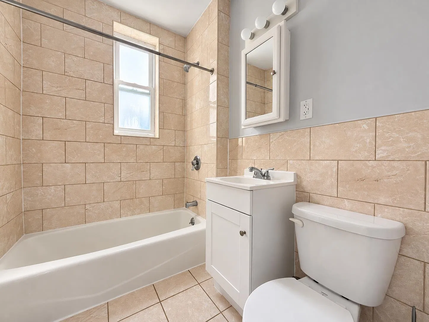 1 bed, 1.0 bath, $1,500 — Photo 4